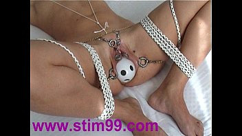 Play Tied Bondage Pussy Insertion Bottles Fucking Objects