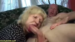 Play 85 Year Old Granny's Extreme First Time