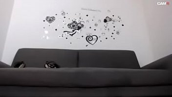Play Milf hot masturbating