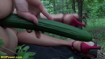 Play Milf outdoor interracial big cock fucked
