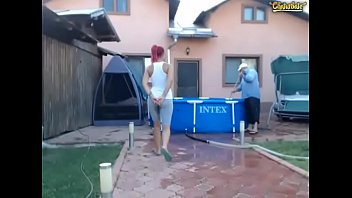 Play Flash webcam pool