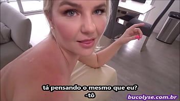 Play Massageando a madrasta carente